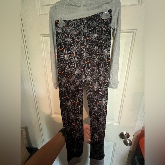 NWT PJ Set Halloween size 7 - Picture 3 of 4